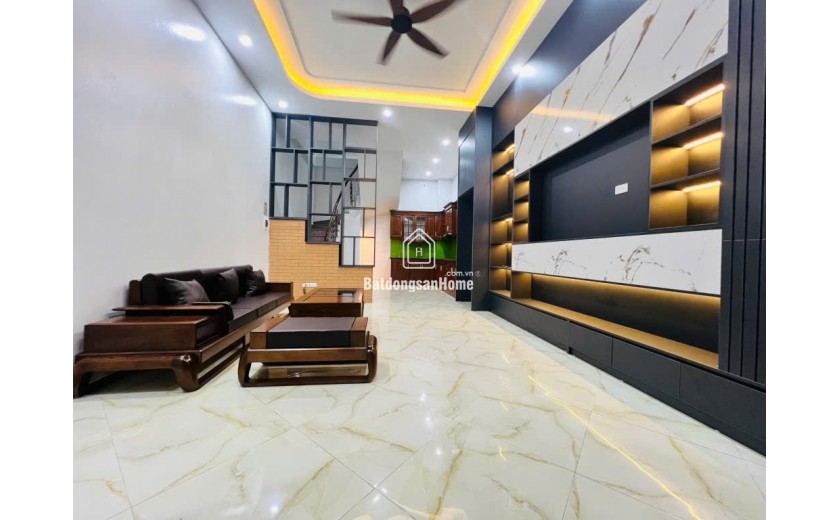Bán nhà Xuân Đỉnh, dân xây – 45m² x 4 tầng – Giá 8.55 tỷ – Sát ô tô, full nội thất