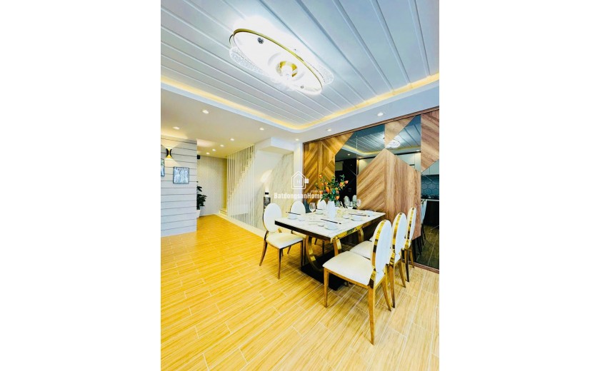 Bán nhà 6 tầng có thang máy, khu đồng bộ đẹp gần bờ kè Tham Lương, Gò Vấp, giá chỉ 8 tỷ nhỉnh