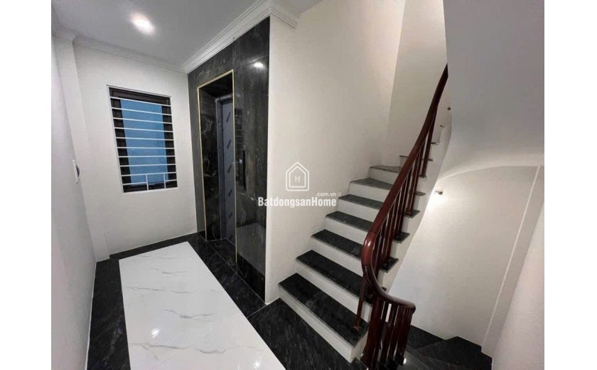BÁN NHÀ XUÂN ĐỈNH - 6 TẦNG THANG MÁY – LÔ GÓC - SÁT ÔTÔ - MỚI KENG – DT 36M² – GIÁ 7.75 TỶ
