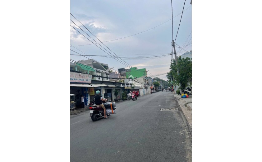 Bán nhà hẻm xe hơi quay đầu tân bình – gần trường chinh, hoàng bật đạt – sổ riêng – chỉ 4 tỷ 9 tl
