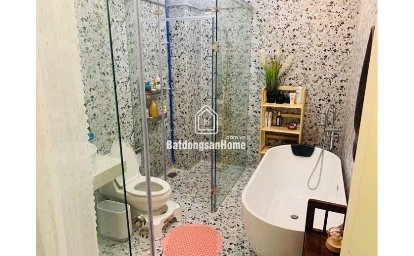 Bán nhà Quận 7 giá rẻ, đường Nguyễn Thị Thập