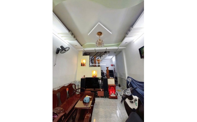 NGAY LÊ VĂN QUỚI - SÁT MẶT TIỀN - GIÁP TÂN PHÚ - 3 TẦNG KIÊN CỐ - 40M2 - GIÁ 5,8 Tỷ