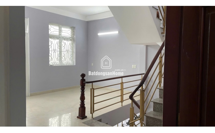 SIÊU PHẨM NHÀ BỀ THẾ – ĐƯỜNG VƯỜN LÀI, Q12 – SÁT NÁCH GÒ VẤP, NHỈNH 6 TỶ