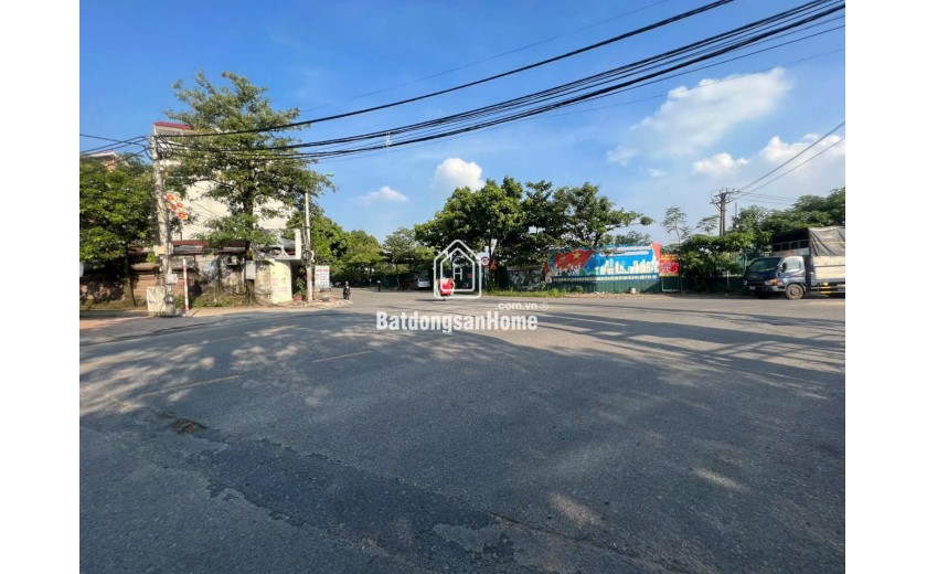 Đất nền có vị trí đắc địa tại Xã Dục Tú, Đông Anh, Hà Nội với diện tích 132m².

Giá bán: 19 tỷ   Pháp lý đầy đủ.
 Mặt tiền rộng 15m, phù hợp cho kinh doanh.