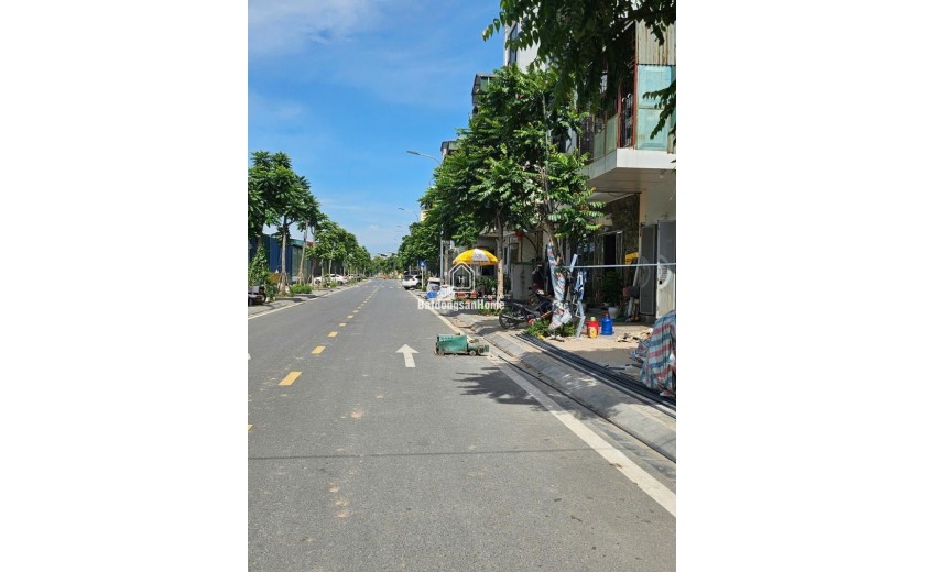 BÁN LÔ ĐẤT VÀNG NGỌC THỤY – MẶT ĐƯỜNG 17M – ĐỐI DIỆN CÔNG VIÊN KHAI SƠN DT 40M GIÁ 10 TỶ