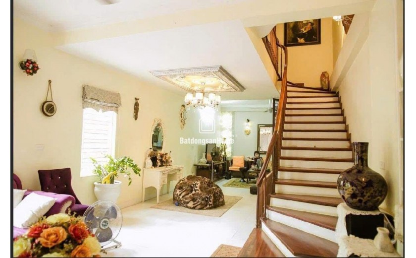 Bán nhà Phú Xá - Lâu đài mini 52m², 5 tầng, mặt tiền 4.5m - Giá 9.8 tỷ