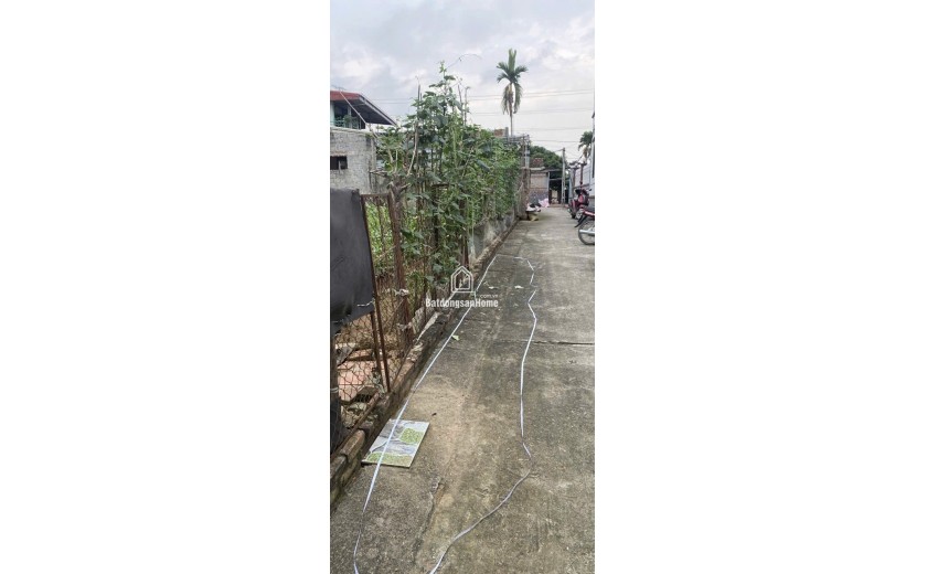 cc cần bán 299m đất tại tt tâm hành chính thanh bình CM -HN giá 12 tr /m