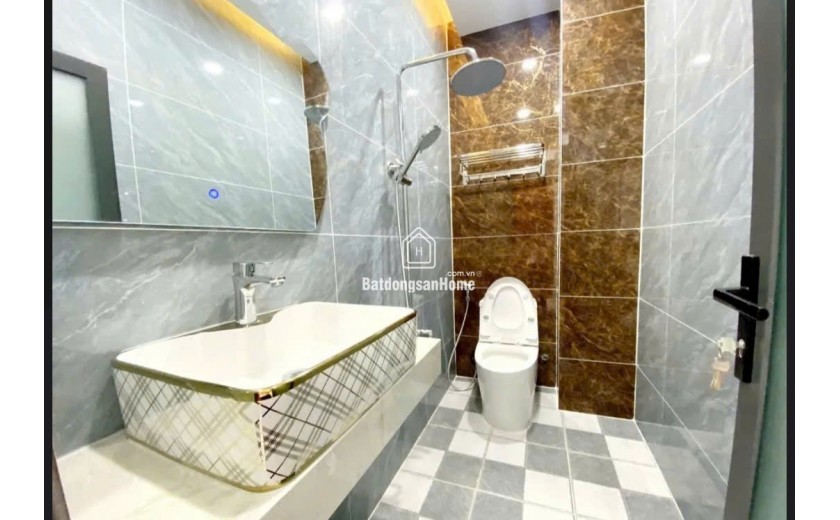 Bán Nhà 4 Tầng VIP Lê Văn Quới, 44m2, Sổ Đẹp, Hoàn Công Đủ - Giá 5.4 Tỷ Bình Tân