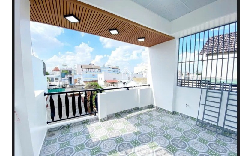 Bán Nhà 4 Tầng VIP Lê Văn Quới, 44m2, Sổ Đẹp, Hoàn Công Đủ - Giá 5.4 Tỷ Bình Tân
