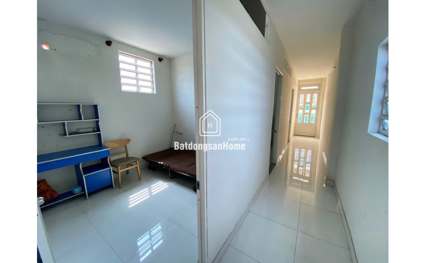 Bán Nhà 4 Tầng 68m², 5PN, 3VS, Giá 6.4 Tỷ, Đường Số 12, Bình Hưng Hoà A, BT