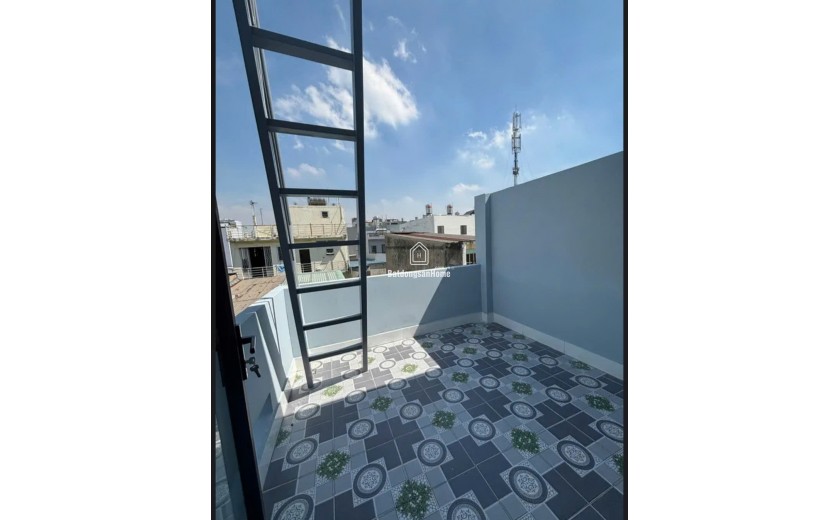 Bán nhà 3 tầng  Lý Thánh Tông 39m², 3 phòng ngủ, giá 4.75 tỷ – Vị trí Q.Tân Phú