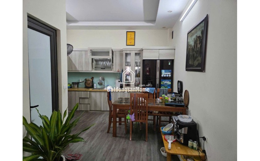 Thông số hoa hậu 44m x 4 Tầng, Mặt tiền 4,3m Ngọc Thụy Long Biên - 5,3 tỷ bán gấp