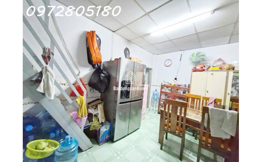 Bán Nhà C4 rộng rãi 70m2,3Pn,Hẻm xe Hơi Ngay Tỉnh lộ 43, Bình Chiểu Thủ Đức, Chỉ 4 tỷ