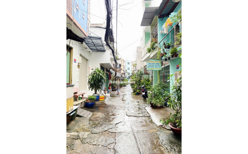 Bán Nhà 4 Tầng BTCT 30m2, Cư Xá Phú LâmB, Q6 số  Hoàn Công Đủ.