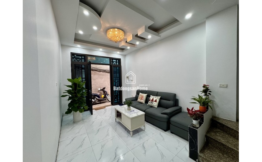 NHÀ ĐẸP – NGUYỄN ĐỨC CẢNH 5 TẦNG 30M2 LÔ GÓC – 2 MẶT THOÁNG – CÁCH Ô TÔ 1 NHÀ GIÁ 6 TỶ