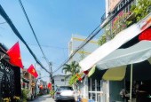 Bán nhà khu đồng bộ gần Emart Phan Huy Ích, 5 phòng ngủ, hẻm 5m, chỉ 6 tỷ nhỉnh