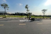Tọa lạc tại Bảo Long New City, Hương Mạc, Từ Sơn, Bắc Ninh, đất nền này có diện tích 100m2 và giá bán 4,1 tỷ 
 Đây là cơ hội tuyệt vời  Diện tích: 100m2.. Mặt tiền: 5m,