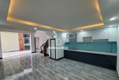 Bán nhà Linh Đàm, Hoàng Liệt + 41 m², 5T, lô góc, ô tô vào nhà,6,8 tỷ, 0844444453