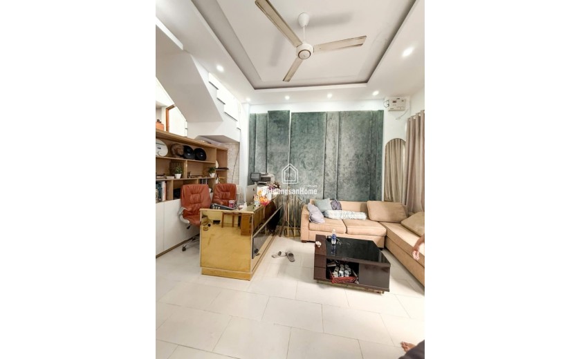 Bán nhà ngõ Q.2, An Khánh, đường Số 8. DT 50m2, 2 tầng, 2PN. Sổ hồng chính chủ, giá 9.9 tỷ. LH: 0933125879