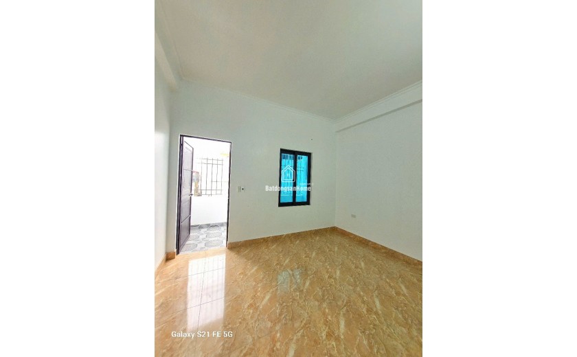 BÁN NHÀ 4 TẦNG NGAY GẦN CHỢ KÌ BÁ, VỪA Ử VỪA KINH DOANH, NHÀ ĐẸP, HIỆN ĐẠI