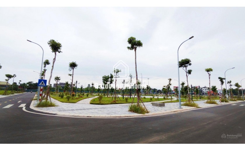 Bán 80m2 đấu giá X1 Nguyên Khê Đông Anh - view vườn hoa cực hiếm