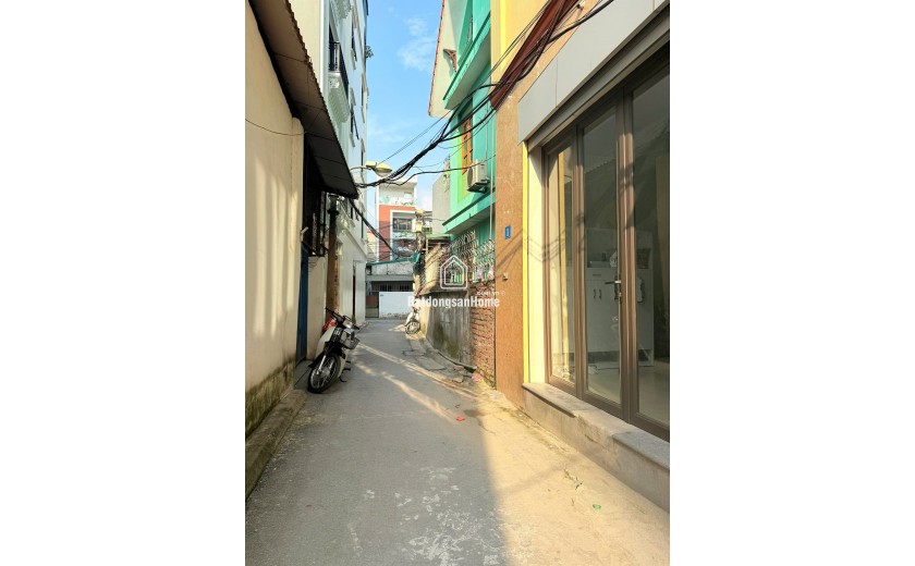 Bán căn nhà 6 tầng mới, có thang máy, Giang Biên Long Biên