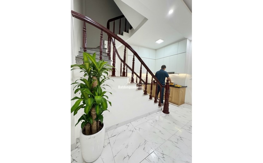 Bán nhà Hà Đông, phố Hà Trì - Lô góc - Ô tô đỗ cửa - Giá 7.5 tỷ