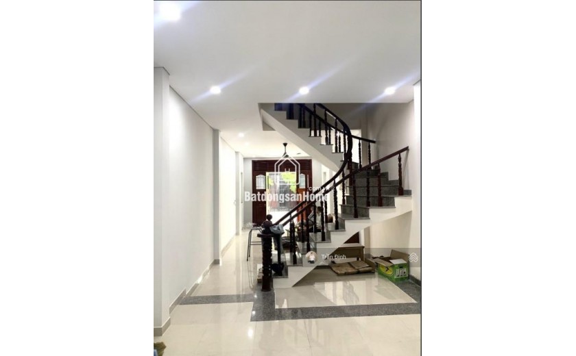 Bán nhà  Đặng Thùy Trâm ( kế bên ĐH Văn Lang ) - đường 12m - Nhà  4 tầng mới- 4 PN master - A4 - khu an ninh - thoáng mát