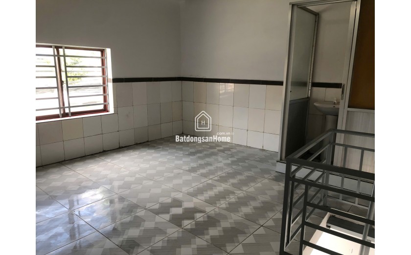 CĂN NHÀ MẶT TIỀN QL51 - CHỢ CHU HẢI, Buôn bán tốt