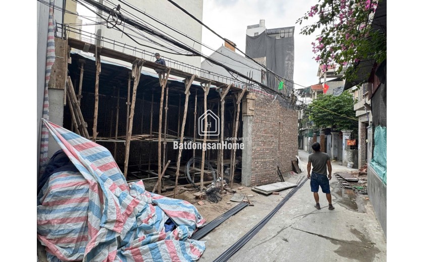 BÁN CĂN NHÀ 50m2 x5 tầng TẠI THẠCH BÀN, LONG BIÊN.