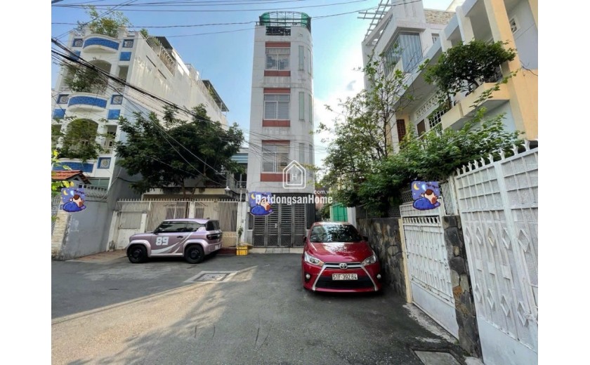Bán nhà 4 tầng hẻm xe hơi ngay Lê Quang Định DT 42m2 Giá nhỉnh 7 tỷ