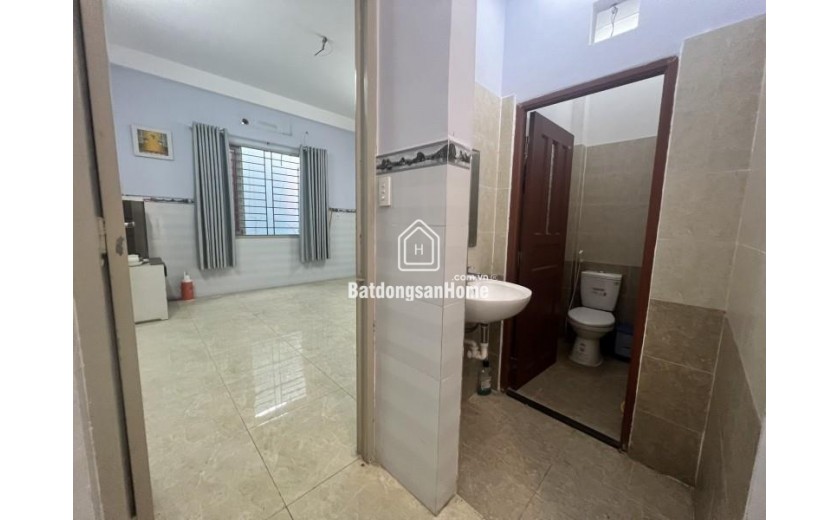 NHÀ LẠC LONG QUÂN, ĐÚC 5 TẦNG KIÊN CỐ, 57M² 8PN SHR CHUẨN, CHỈ 7.8T!
