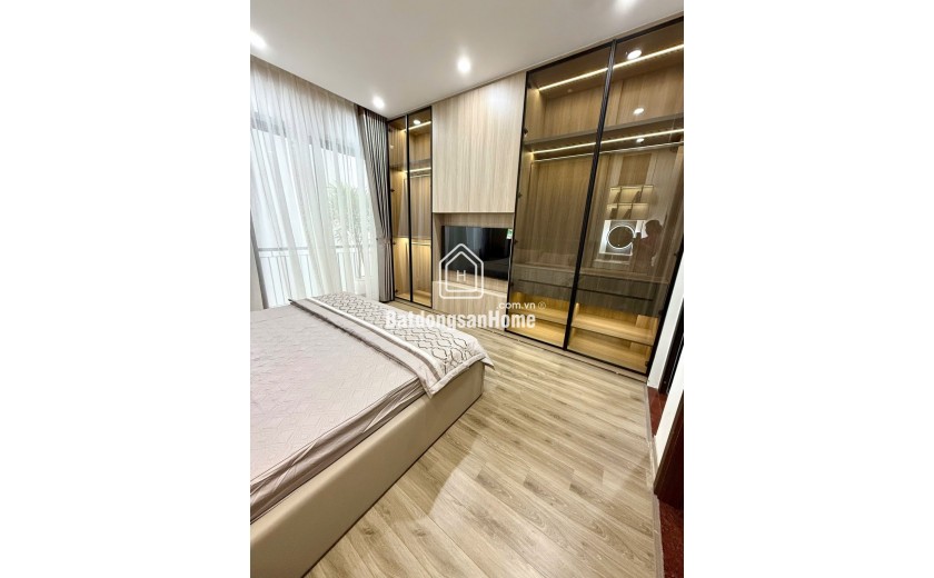 BÁN CĂN NHÀ ĐẸP, 5 TẦNG 47M2 NGỌC THỤY LONG BIÊN
