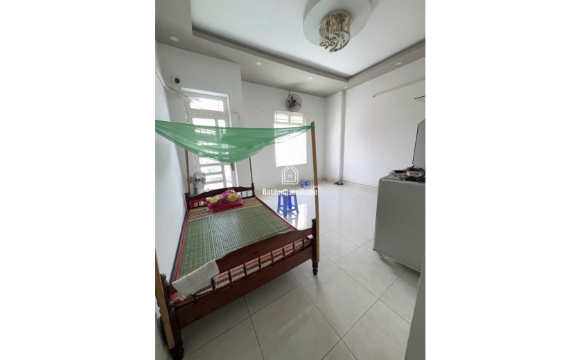 Bán nhà 70m2, 2 tầng, 3PN, 2WC, Linh Xuân, Thủ Đức - 5.15  tỷ