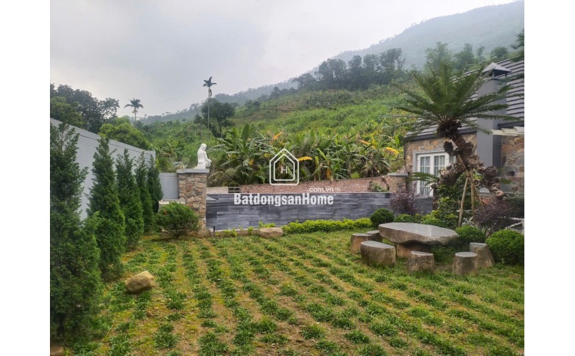 Bán biệt thự nhà vườn nghỉ dưỡng tại Phú Mãn, view suối đẹp - 516m2 - giá chỉ 8.5 tỷ