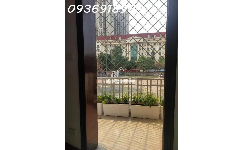 20 tỷ-phân lô ô tô vào nhà-rẻ nhất Quận Cầu Giấy