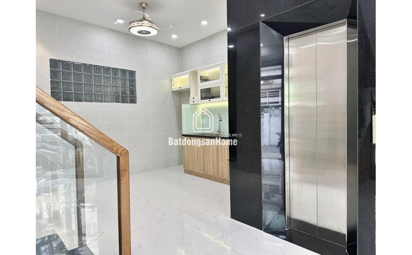 Bán nhà 7 Tầng Có Thang Máy, Gara Ô Tô Tại Ngọc Thụy