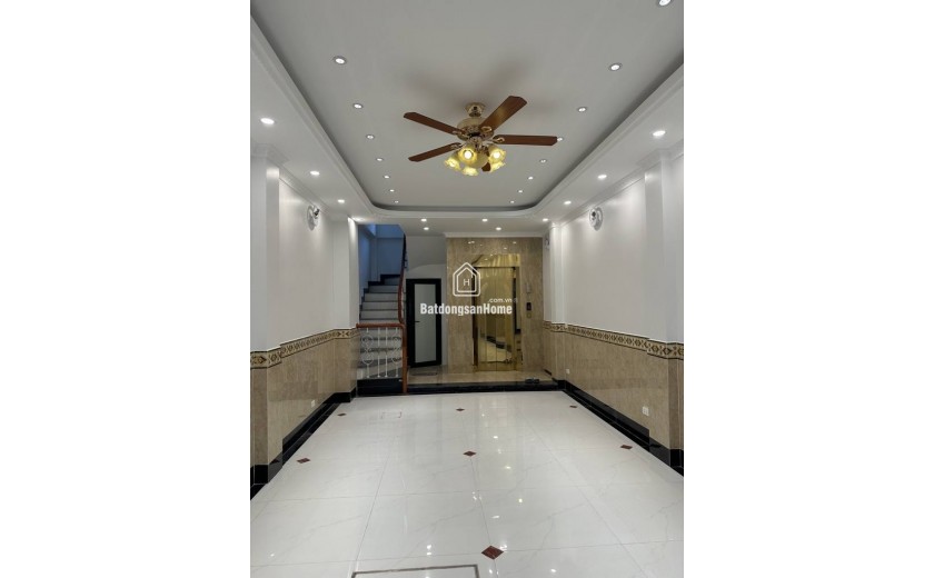 SIÊU PHẨM - NGỌC THỤY, LONG BIÊN - 50M - 7 TẦNG - THANG MÁY - full Nội Thất xịn Gara ô tô