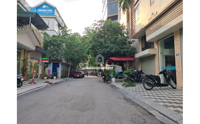 BÁN NHÀ VÕ CHÍ CÔNG -LÔ GÓC - PHÂN LÔ - VỈA HÈ - KINH DOANH - THANG MÁY 80M 7TÀNG 26.3 TỶ