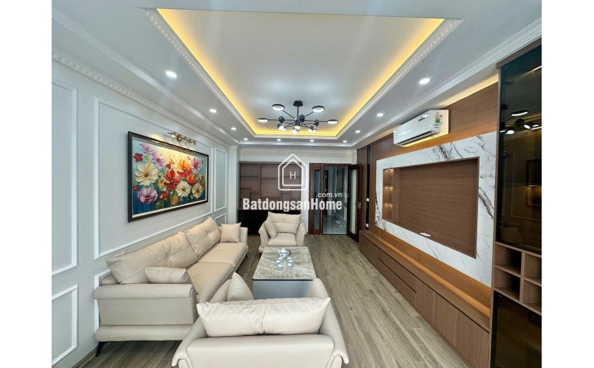 BÁN NHÀ AN DƯƠNG VƯƠNG– TÂY HỒ -7 TẦNG – THANG MÁY – Ô TÔ VÀO NHÀ – KINH DOANH  75M² – 16.5 TỶ