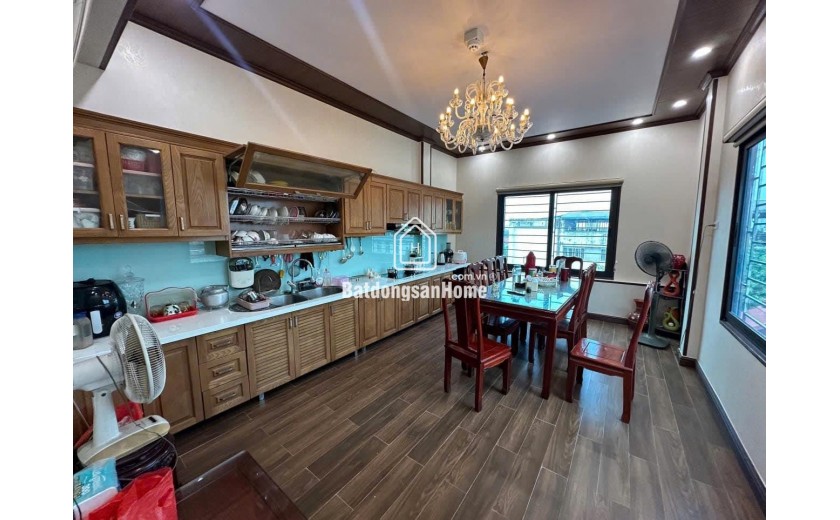 BÁN NHÀ VÕNG THỊ  -view  HỒ TÂY – thang máy  – otô - kinh doanh  52 m 6tầng 14.8 tỷ