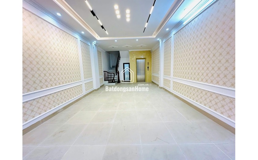 Bán nhà  Trích Sài  - thang máy –gần Hồ Tây – kinh doanh  nhà đẹp ở ngay 55m 6tầng 15.2 tỷ