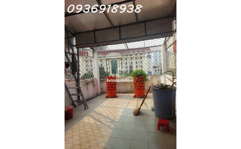 20 tỷ-phân lô ô tô vào nhà-rẻ nhất Quận Cầu Giấy
