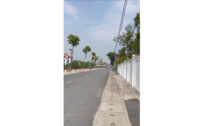 Bán 100m2 mặt đường nhựa - vỉa hè 4m - kinh doanh đỉnh xã Tự Nhiên - Thường Tín