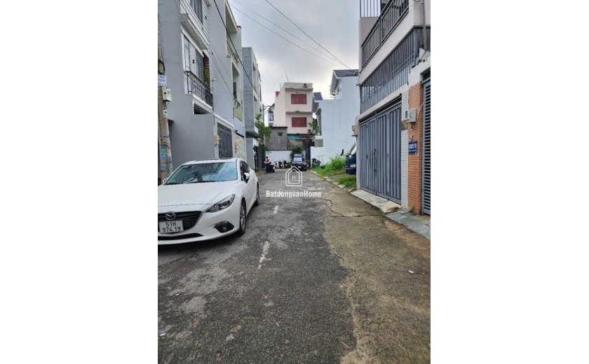 Bán nhà ngõ 9 Trường Thọ, Thủ Đức. 75m2, 3 tầng, 3PN, SH. Giá 6.85  tỷ. LH: 0933125879