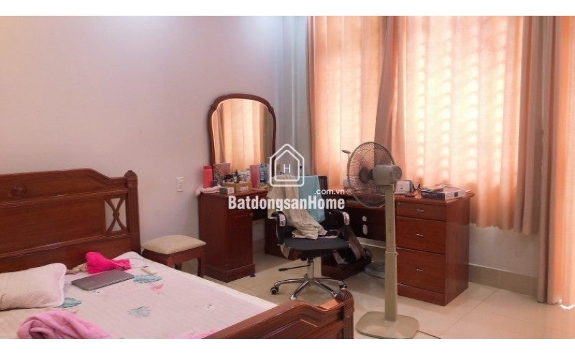 Bán nhà đường số 9, Phường Hiệp Bình Chánh, Thủ Đức. 90m2, 4 tầng, 4PN, SH. Giá 10.3 tỷ. LH: 0933125879