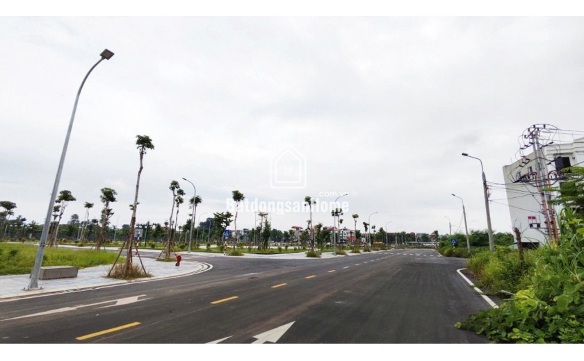 Bán 80m2 đấu giá X1 Nguyên Khê Đông Anh - view vườn hoa cực hiếm