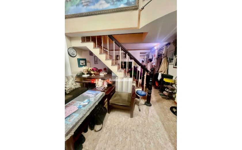 Bán nhà 132m², 6PN, 5WC, 4 tầng, Q.2, 7.35  tỷ, sổ hồng