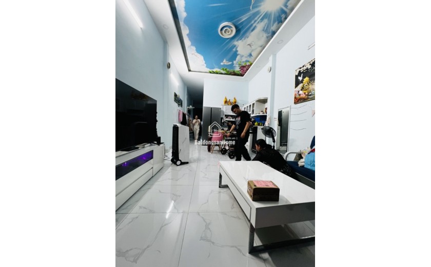 Bán nhà Thủ Đức, Hiệp Bình Phước, Quốc Lộ 13. 4x32m, 128m2, 3PN, SH, 7.45 tỷ. LH: 0933125879