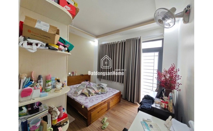 Bán nhà 4 tầng, 62m², 4PN, 5WC, 6.7 tỷ, Tam Bình, Thủ Đức